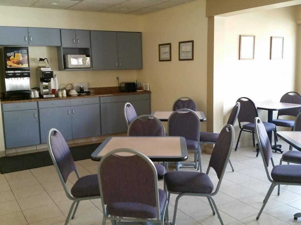 Budget Host Inn סנדוסקי מראה חיצוני תמונה